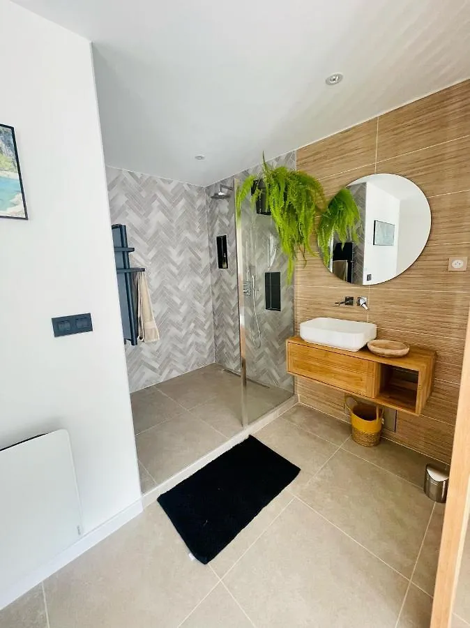 La Suite Provencale Marseille 0*,